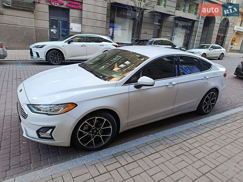 Седан Ford Fusion 2019 в Киеве фото 28 Седан Ford Fusion 2019 в Киеве