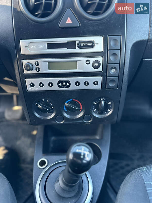 Седан Ford Fusion 2005 в Мукачево фото 7 Седан Ford Fusion 2005 в Мукачево