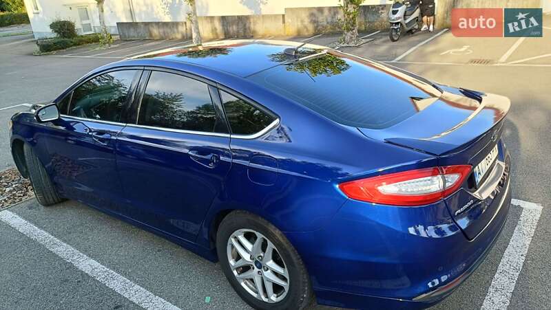 Седан Ford Fusion 2014 в Киеве фото 5 Седан Ford Fusion 2014 в Киеве