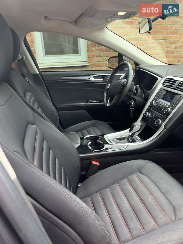 Седан Ford Fusion 2015 в Полтаве