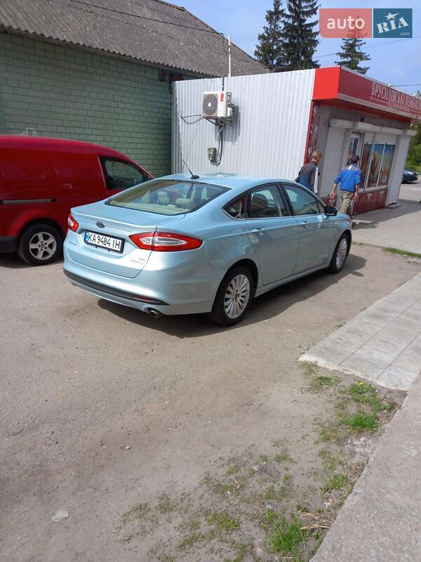 Ford Fusion 2013
