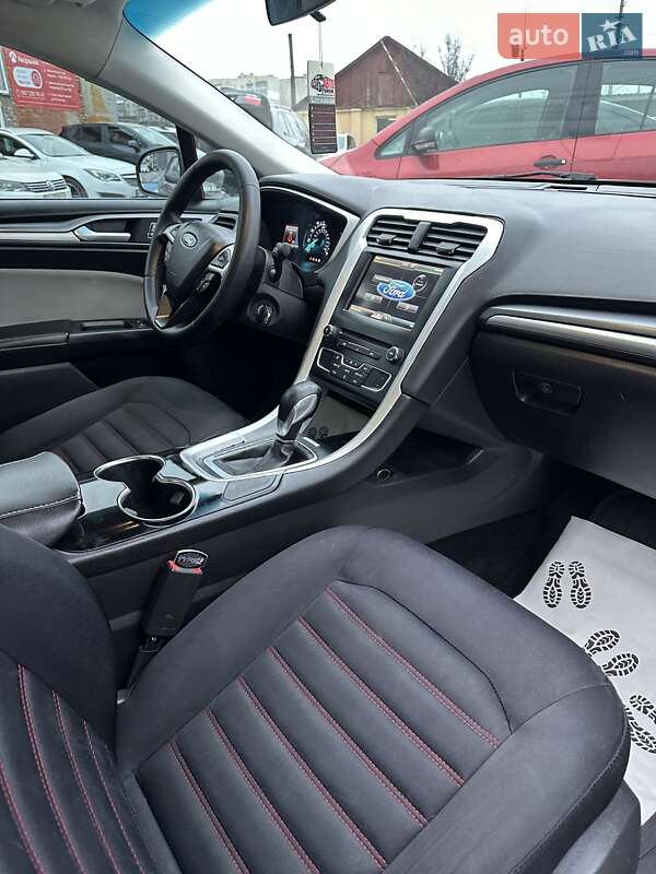 Седан Ford Fusion 2015 в Смеле фото 18 Седан Ford Fusion 2015 в Смеле