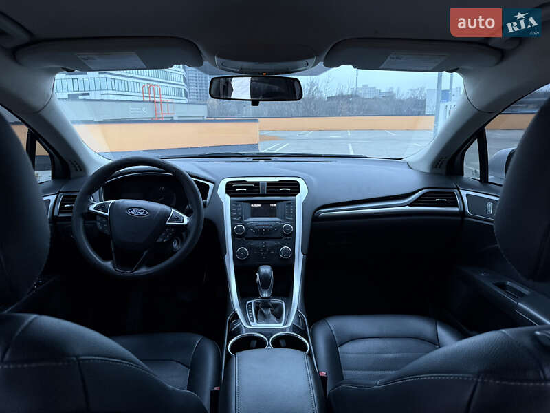 Седан Ford Fusion 2013 в Киеве фото 12 Седан Ford Fusion 2013 в Киеве