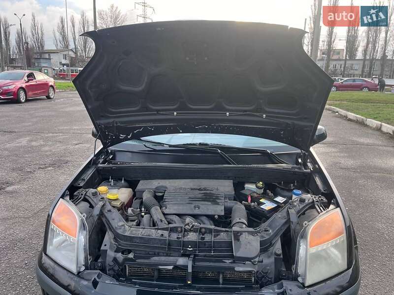 Хэтчбек Ford Fusion 2008 в Киеве фото 20 Хэтчбек Ford Fusion 2008 в Киеве