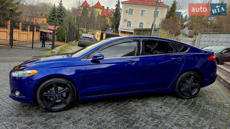 Седан Ford Fusion 2016 в Киеве фото 8 Седан Ford Fusion 2016 в Киеве