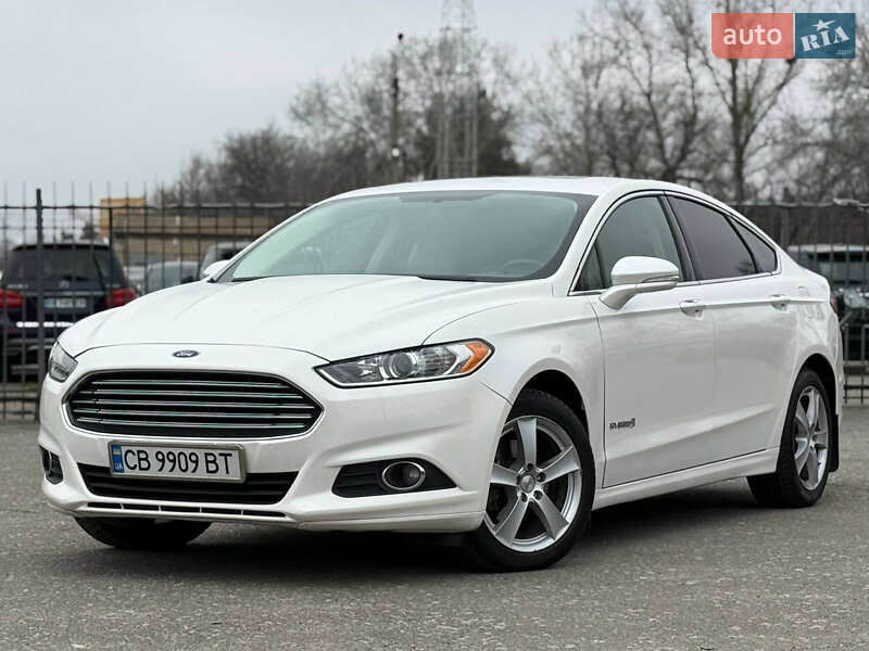 Седан Ford Fusion 2014 в Киеве фото 3 Седан Ford Fusion 2014 в Киеве