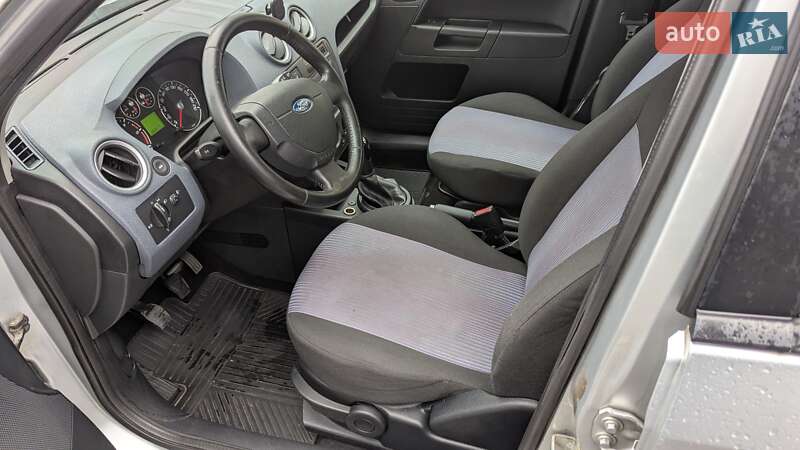 Хэтчбек Ford Fusion 2009 в Киеве фото 7 Хэтчбек Ford Fusion 2009 в Киеве