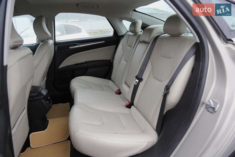 Седан Ford Fusion 2014 в Киеве фото 10 Седан Ford Fusion 2014 в Киеве