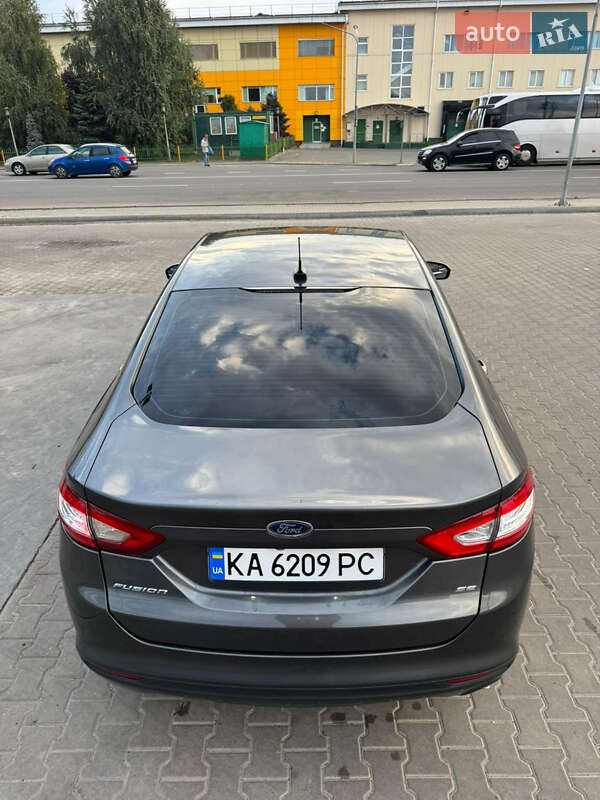 Седан Ford Fusion 2015 в Киеве фото 6 Седан Ford Fusion 2015 в Киеве