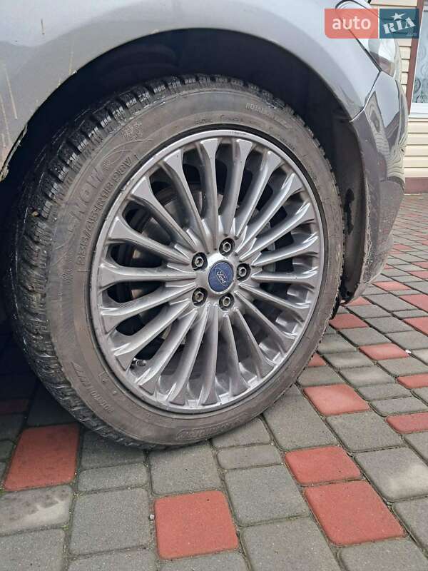 Седан Ford Fusion 2013 в Магдалиновке фото 9 Седан Ford Fusion 2013 в Магдалиновке