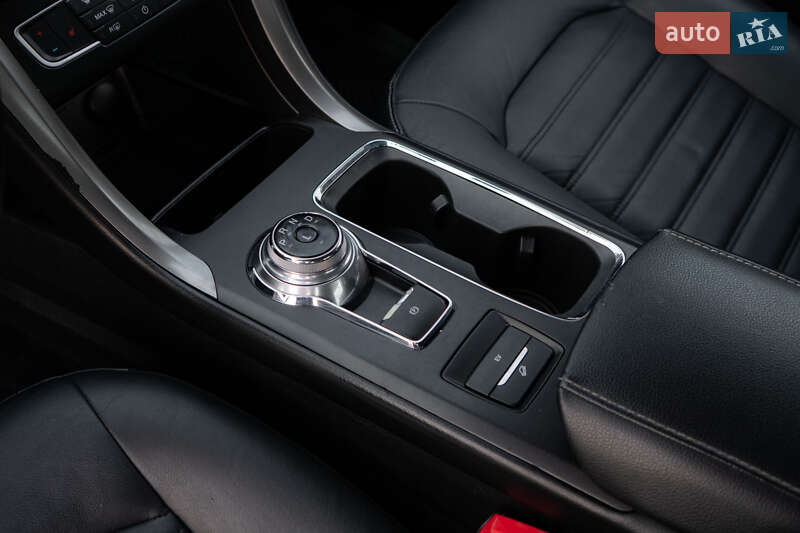 Седан Ford Fusion 2018 в Киеве фото 35 Седан Ford Fusion 2018 в Киеве