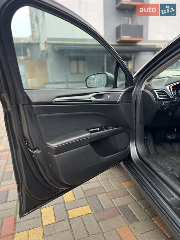 Седан Ford Fusion 2015 в Обухове фото 8 Седан Ford Fusion 2015 в Обухове