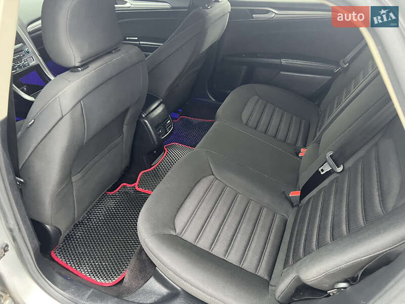 Седан Ford Fusion 2016 в Хмельницком фото 13 Седан Ford Fusion 2016 в Хмельницком