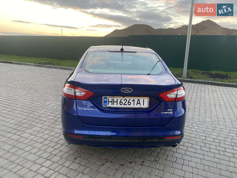 Седан Ford Fusion 2015 в Одессе