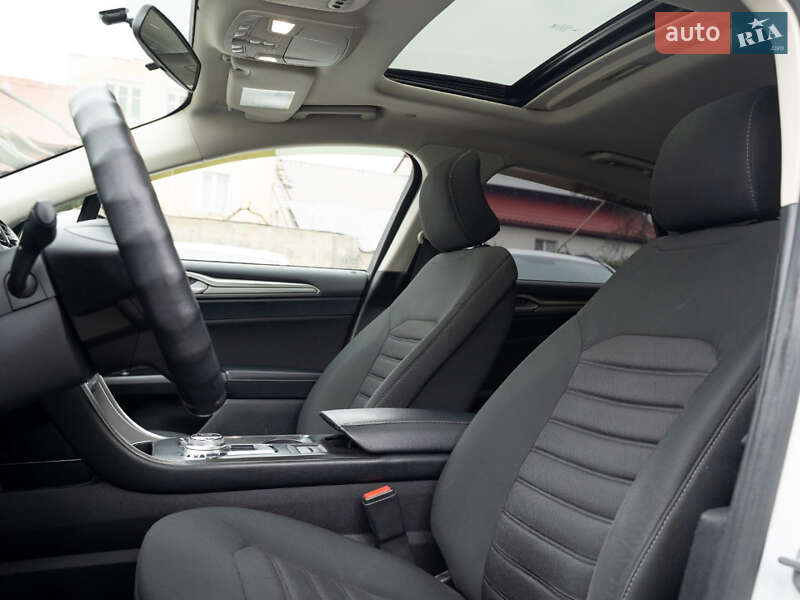 Седан Ford Fusion 2017 в Одессе