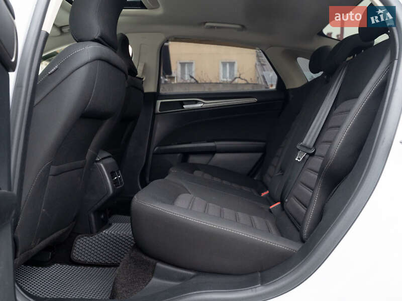 Седан Ford Fusion 2017 в Одессе