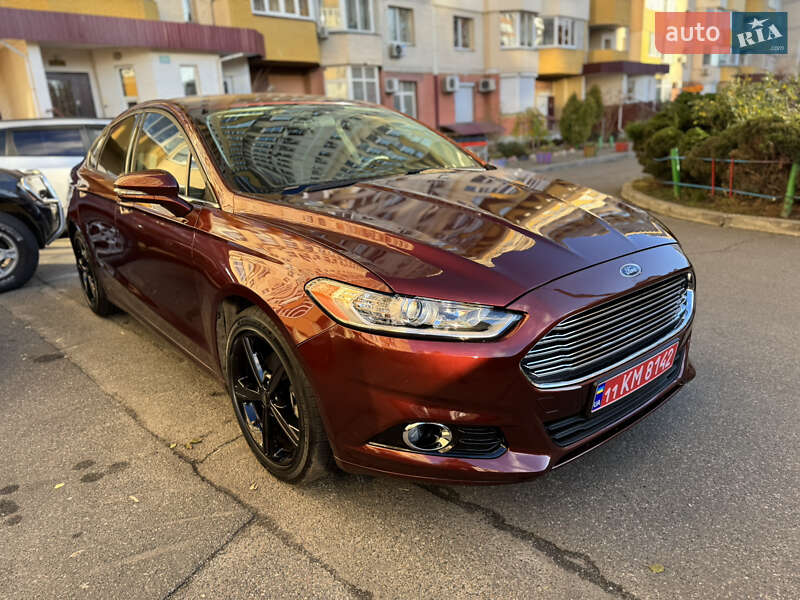 Седан Ford Fusion 2015 в Киеве фото 4 Седан Ford Fusion 2015 в Киеве