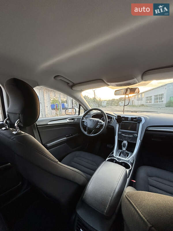 Седан Ford Fusion 2014 в Ирпене