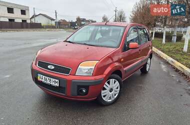 Хэтчбек Ford Fusion 2008 в Буче