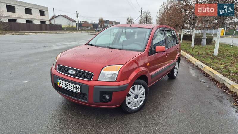 Хэтчбек Ford Fusion 2008 в Буче фото Хэтчбек Ford Fusion 2008 в Буче