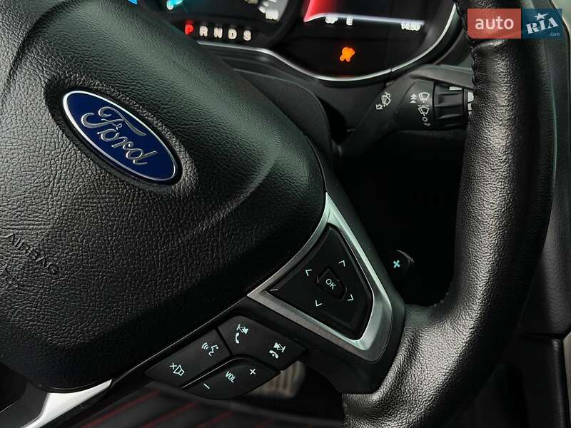 Седан Ford Fusion 2017 в Харькове