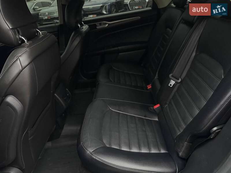 Седан Ford Fusion 2017 в Харькове