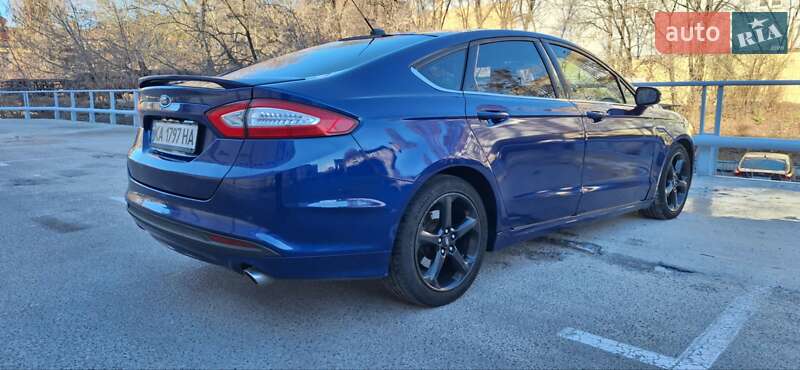 Седан Ford Fusion 2015 в Киеве фото 5 Седан Ford Fusion 2015 в Киеве