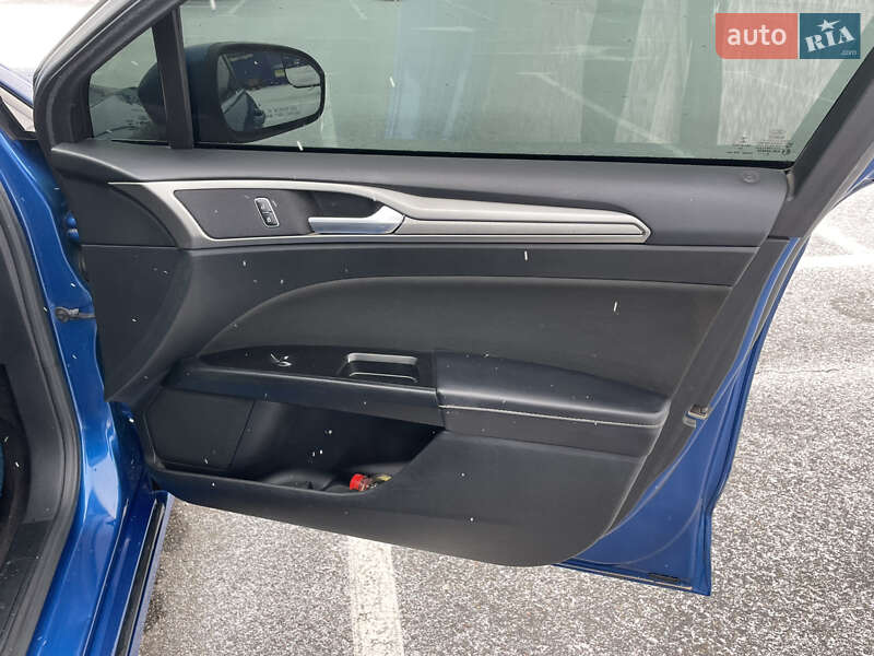 Седан Ford Fusion 2016 в Кропивницком фото 15 Седан Ford Fusion 2016 в Кропивницком