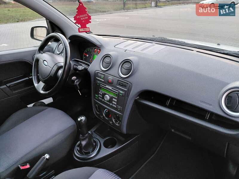 Хэтчбек Ford Fusion 2008 в Виннице фото 7 Хэтчбек Ford Fusion 2008 в Виннице