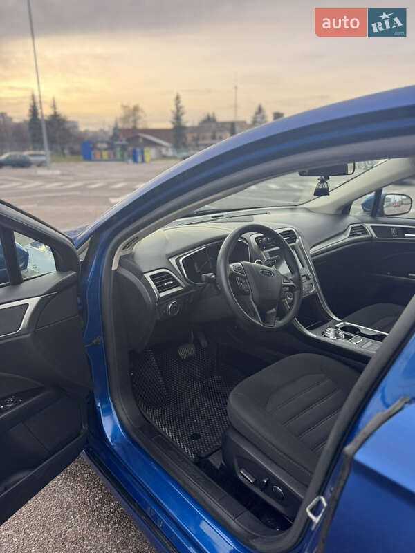 Седан Ford Fusion 2017 в Киеве