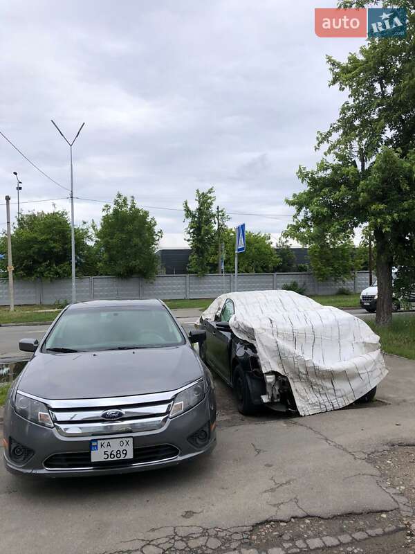 Седан Ford Fusion 2011 в Киеве