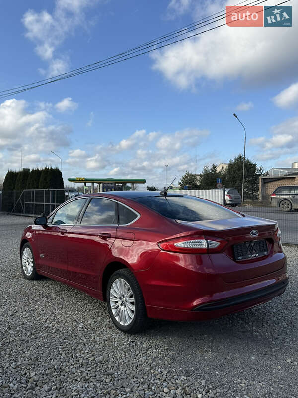 Седан Ford Fusion 2016 в Коломые
