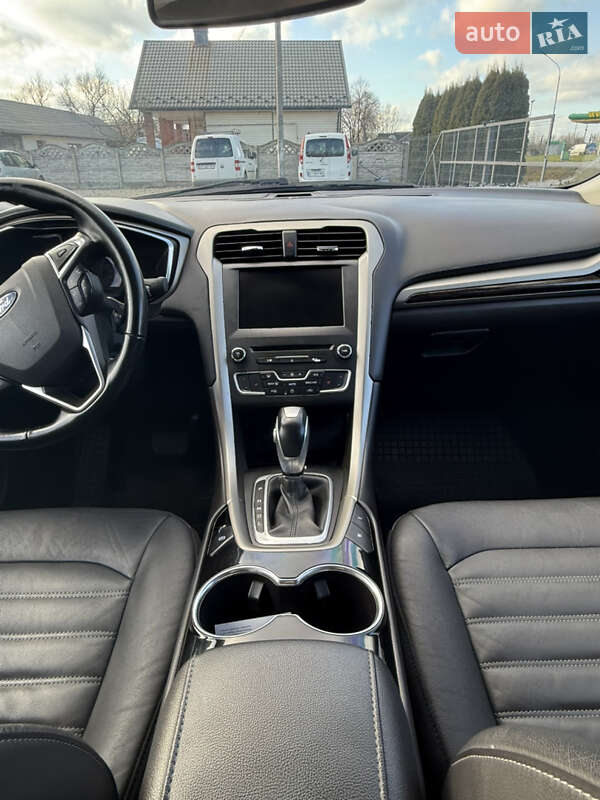 Седан Ford Fusion 2016 в Коломые