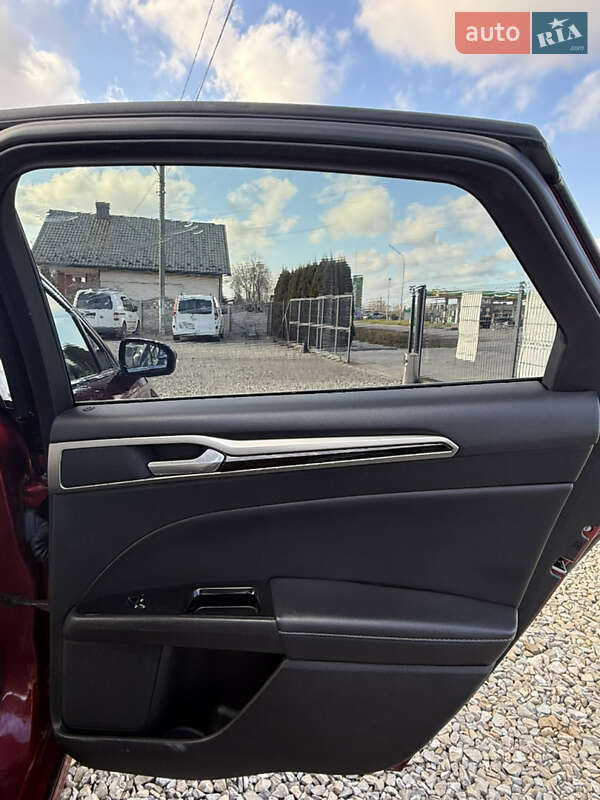 Седан Ford Fusion 2016 в Коломые