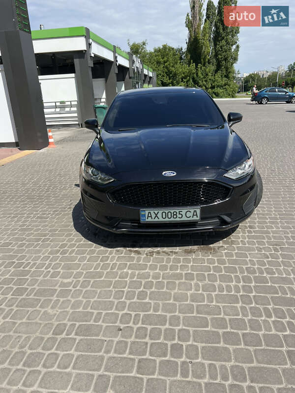 Седан Ford Fusion 2019 в Харькове фото 2 Седан Ford Fusion 2019 в Харькове
