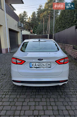 Седан Ford Fusion 2015 в Киеве