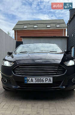 Седан Ford Fusion 2015 в Виннице