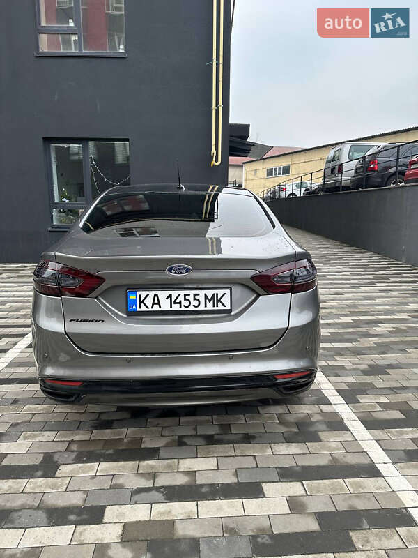 Седан Ford Fusion 2014 в Киеве