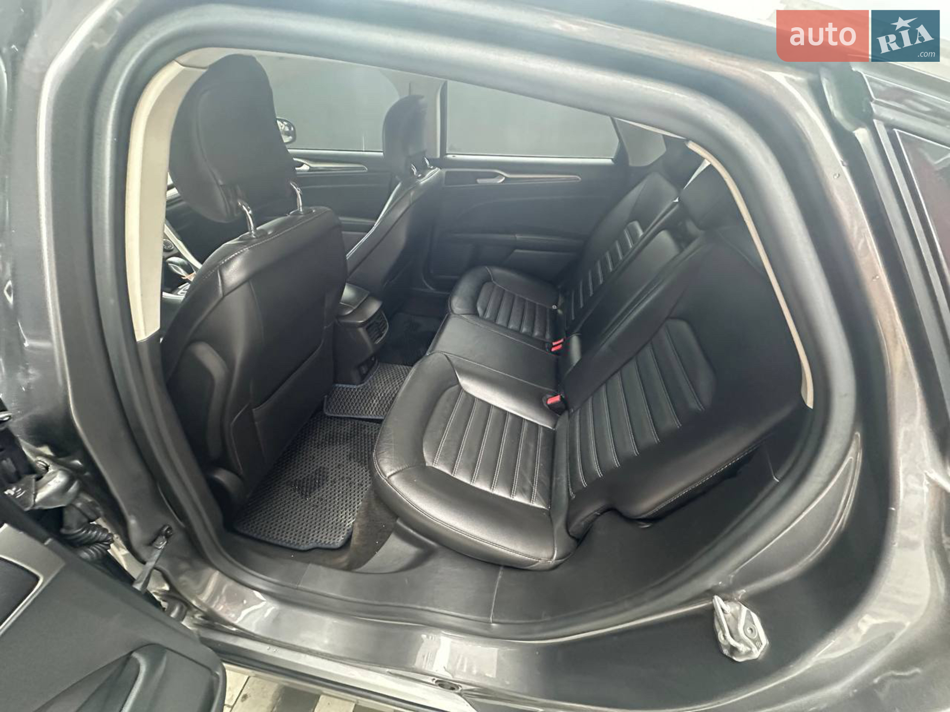 2014 Ford Fusion - мініатюра 9
