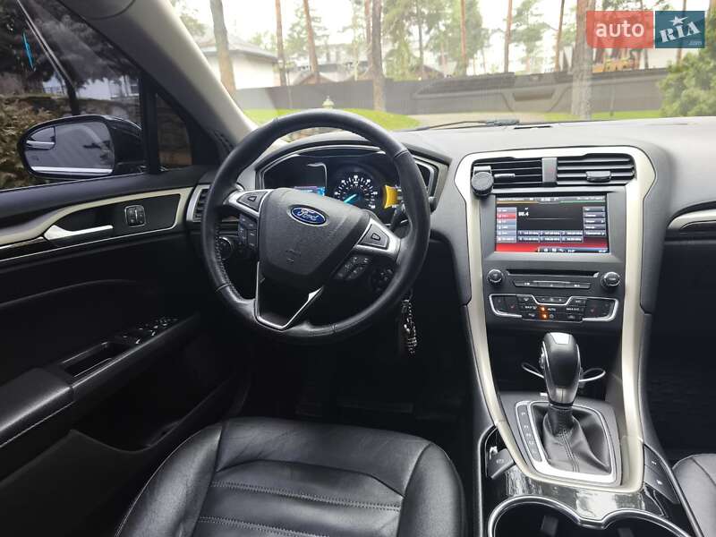 Седан Ford Fusion 2015 в Киеве