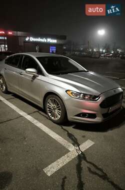 Седан Ford Fusion 2015 в Києві