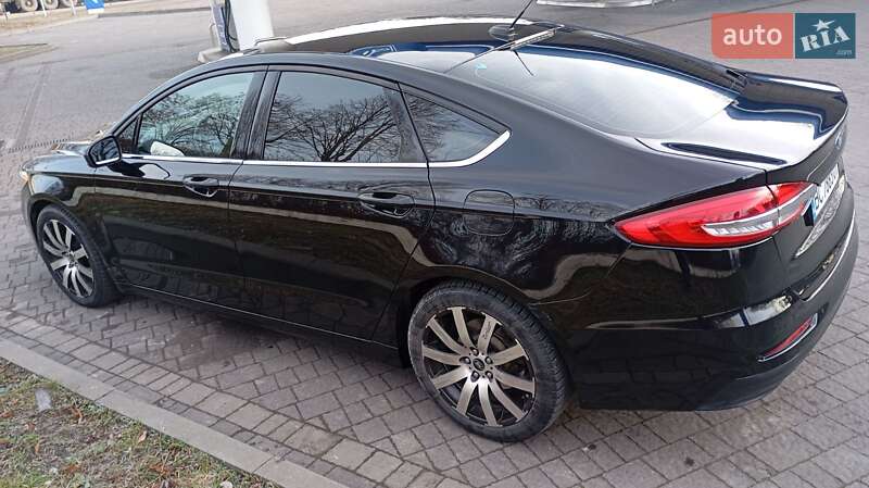 Седан Ford Fusion 2019 в Львове фото 6 Седан Ford Fusion 2019 в Львове