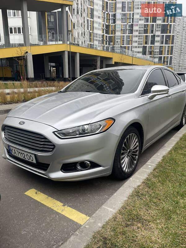 Седан Ford Fusion 2016 в Киеве фото 2 Седан Ford Fusion 2016 в Киеве