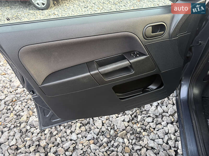 Хэтчбек Ford Fusion 2010 в Виннице фото 23 Хэтчбек Ford Fusion 2010 в Виннице