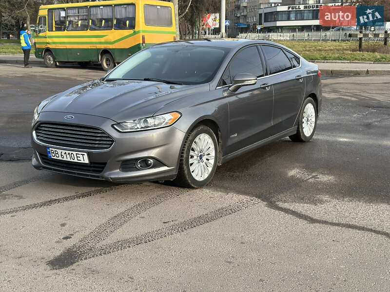 Седан Ford Fusion 2013 в Ровно фото 2 Седан Ford Fusion 2013 в Ровно