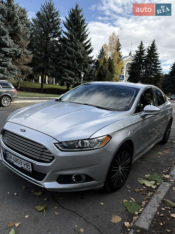 Седан Ford Fusion 2014 в Благовещенском