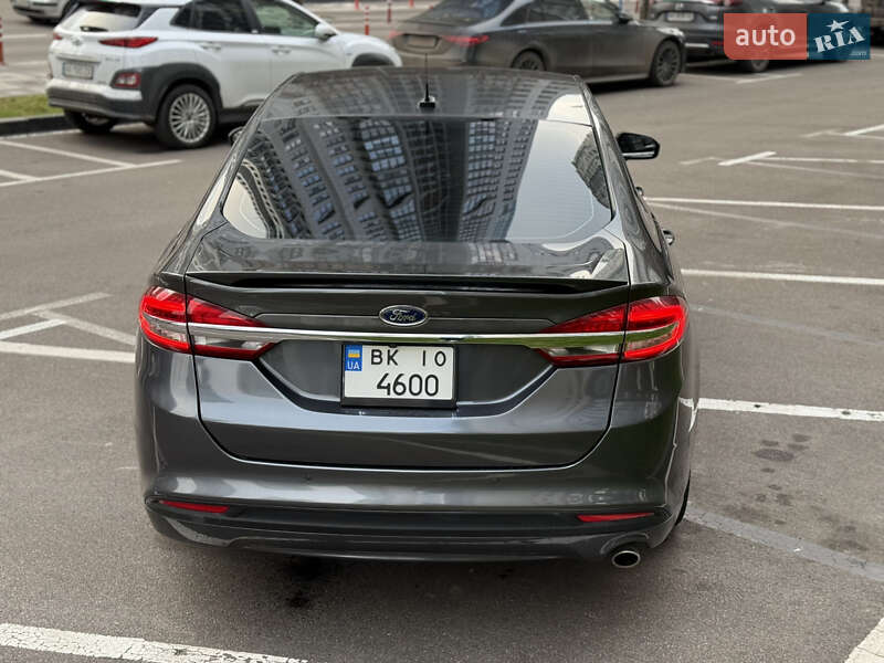 Седан Ford Fusion 2017 в Киеве