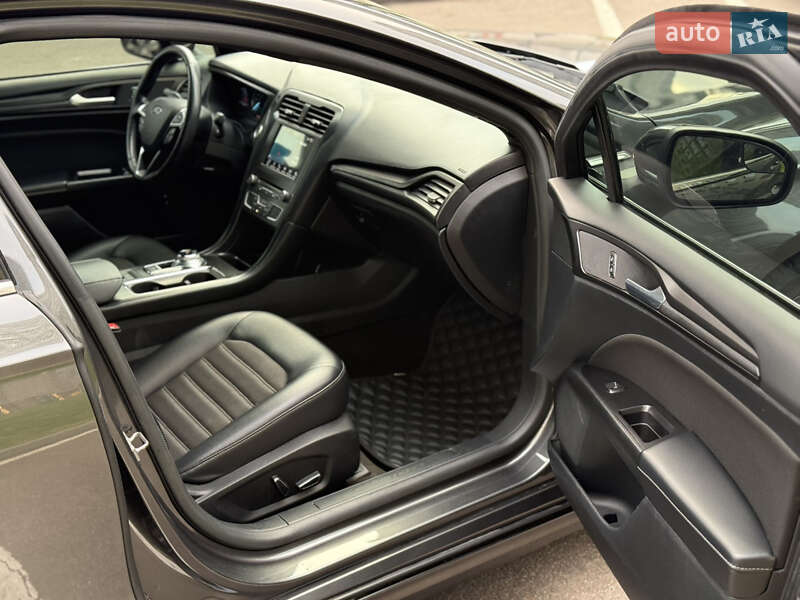 Седан Ford Fusion 2017 в Киеве