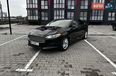 Седан Ford Fusion 2013 в Рівному