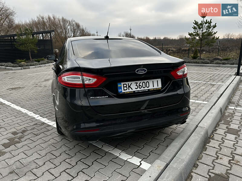 Седан Ford Fusion 2013 в Ровно фото 12 Седан Ford Fusion 2013 в Ровно